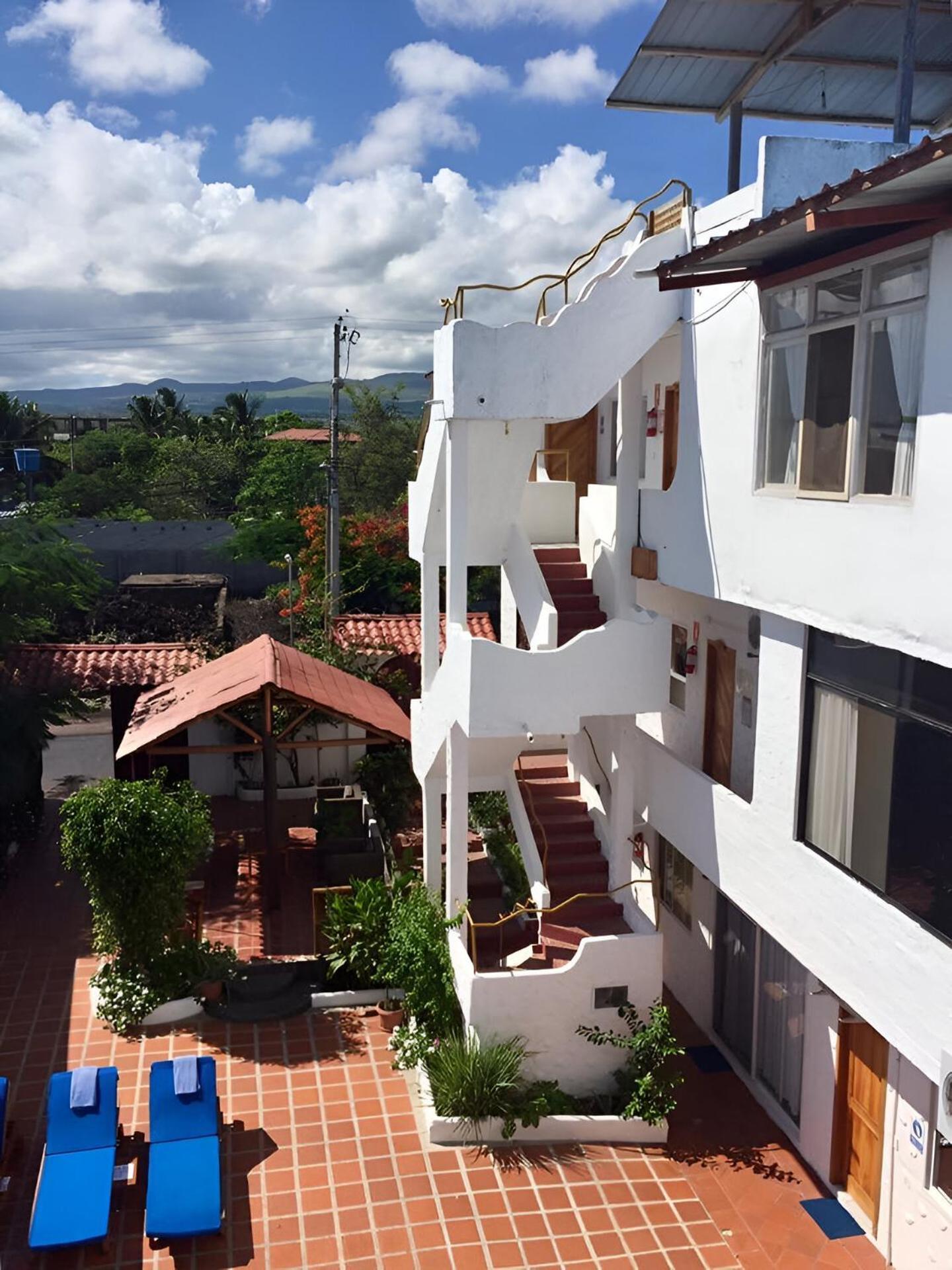 Hotel La Casa De Judy Puerto Ayora  Ngoại thất bức ảnh