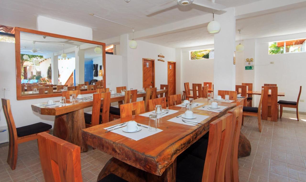 Hotel La Casa De Judy Puerto Ayora  Ngoại thất bức ảnh