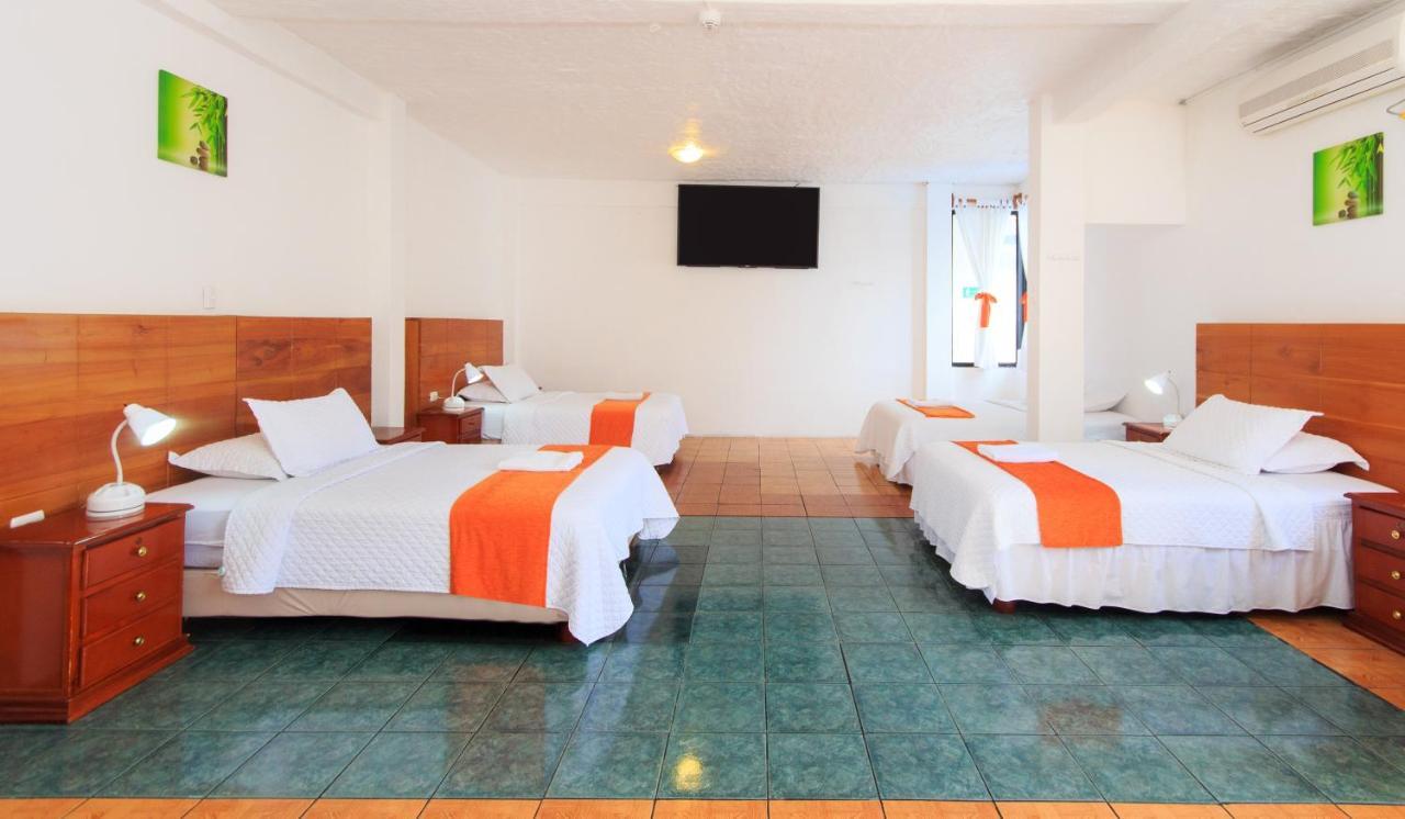Hotel La Casa De Judy Puerto Ayora  Ngoại thất bức ảnh